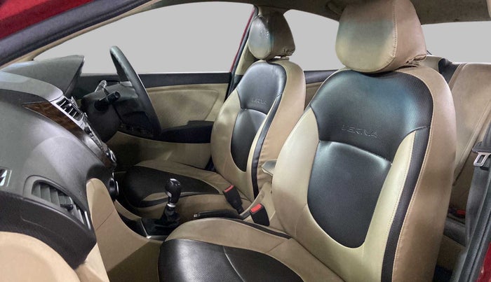 2016 Hyundai Verna 1.6 CRDI SX, Diesel, Manual, 67,877 km, Right Side Front Door Cabin