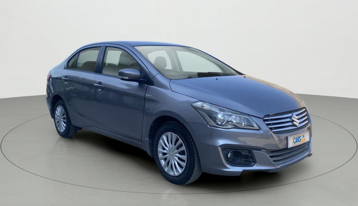 2016 Maruti Ciaz VXI+, Petrol, Manual, 1,05,374 km, Right Front Diagonal
