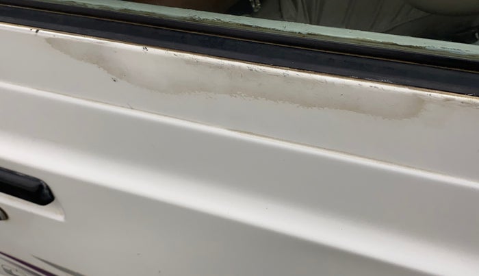 2017 Maruti OMNI E 8 STR, Petrol, Manual, 58,160 km, Driver-side door - Paint has faded