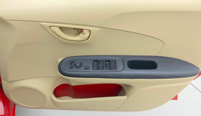 2015 Honda Brio S MT, Petrol, Manual, 48,459 km, Driver Side Door Panels Control