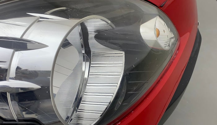2015 Honda Brio S MT, Petrol, Manual, 48,459 km, Right headlight - Minor scratches