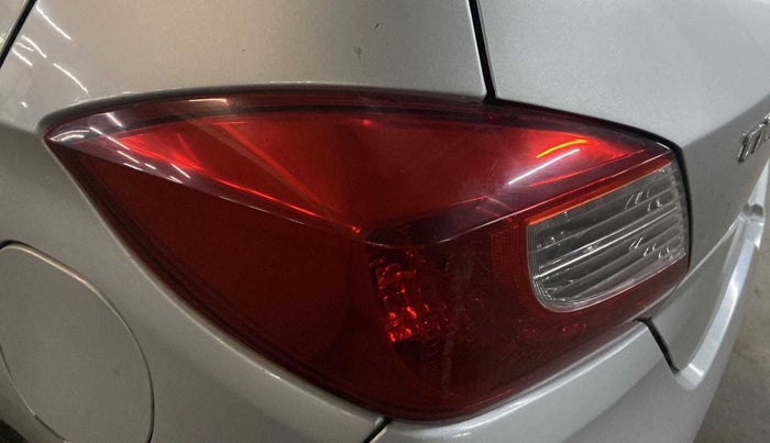 2018 Tata Tiago XT PETROL, Petrol, Manual, 22,302 km, Left tail light - Minor scratches