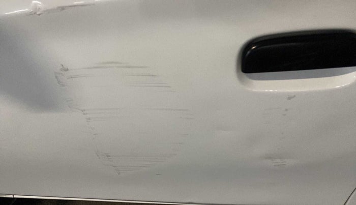 2015 Maruti Alto K10 VXI, Petrol, Manual, 70,917 km, Front passenger door - Minor scratches