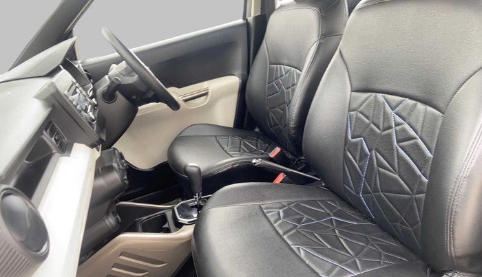 2017 Maruti IGNIS ZETA 1.2 AMT, Petrol, Automatic, 11,048 km, Right Side Front Door Cabin