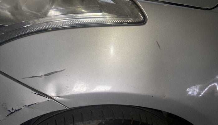 2015 Maruti Swift LDI, Diesel, Manual, 80,303 km, Left fender - Minor scratches