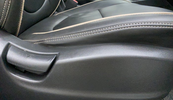 2018 Hyundai Creta 1.4 E PLUS CRDI, Diesel, Manual, 70,323 km, Driver Side Adjustment Panel