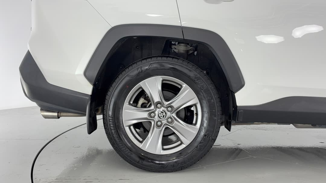 2022 Toyota RAV4 Gx (2WD) Hybrid, Automatic, 33878 km, Right Rear Wheel