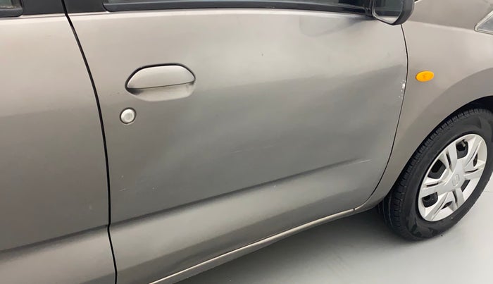 2018 Datsun Redi Go T (O), Petrol, Manual, 51,182 km, Driver-side door - Slightly dented
