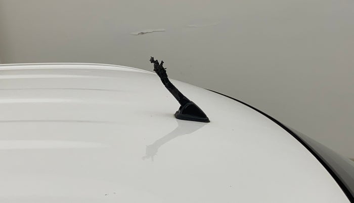 2019 Maruti New Wagon-R LXI CNG 1.0, CNG, Manual, 85,969 km, Roof - Antenna has minor damage