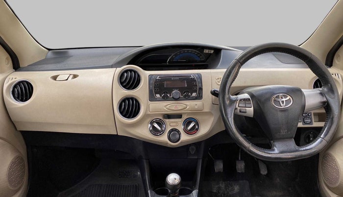 2017 Toyota Etios VX PLATINUM, Petrol, Manual, 45,760 km, Dashboard