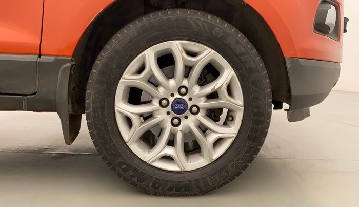 2016 Ford Ecosport TITANIUM+ 1.5L DIESEL, Diesel, Manual, 1,06,835 km, Right Front Wheel