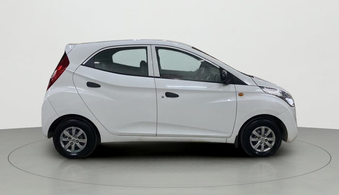 2016 Hyundai Eon ERA PLUS (O), Petrol, Manual, 31,166 km, Right Side View