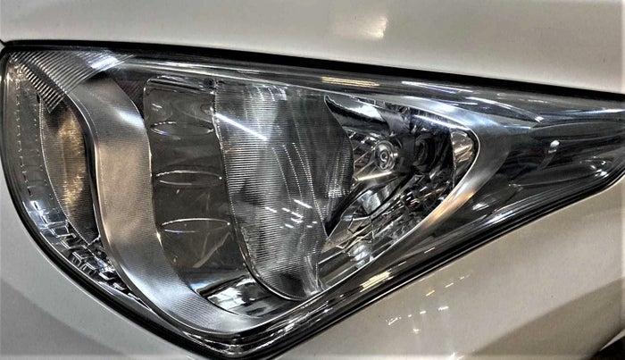 2016 Hyundai Eon ERA PLUS (O), Petrol, Manual, 31,166 km, Left headlight - Minor scratches