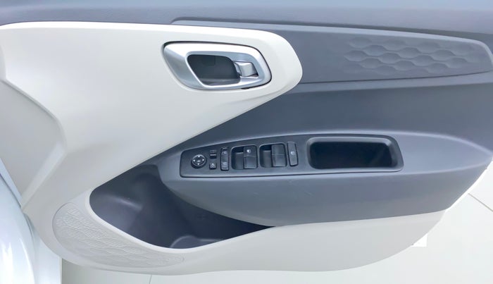 2022 Hyundai AURA SX 1.2 (O), Petrol, Manual, 7,030 km, Driver Side Door Panels Control
