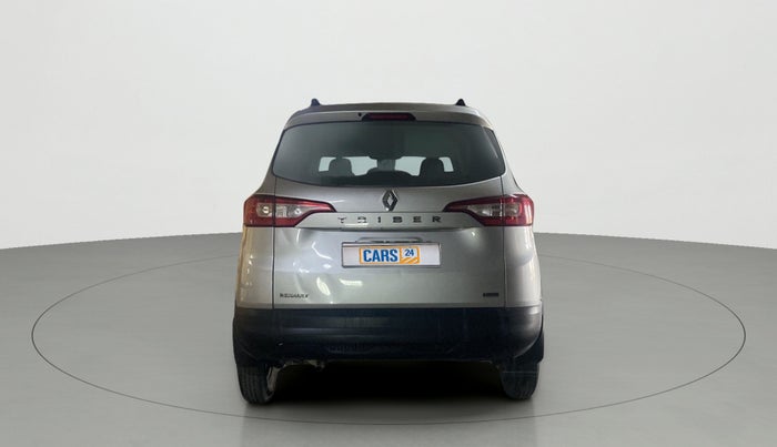 2020 Renault TRIBER RXE MT, Petrol, Manual, 29,900 km, Back/Rear