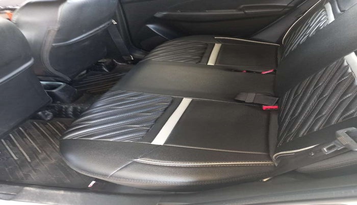 2020 Maruti Swift VXI AMT, Petrol, Automatic, 64,086 km, Second-row left seat - Cover slightly stained