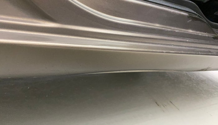 2016 Maruti Wagon R 1.0 VXI AMT, Petrol, Automatic, 76,658 km, Right running board - Slightly dented