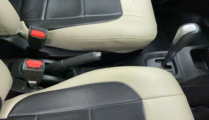 2016 Maruti Wagon R 1.0 VXI AMT, Petrol, Automatic, 76,658 km, Gear Lever