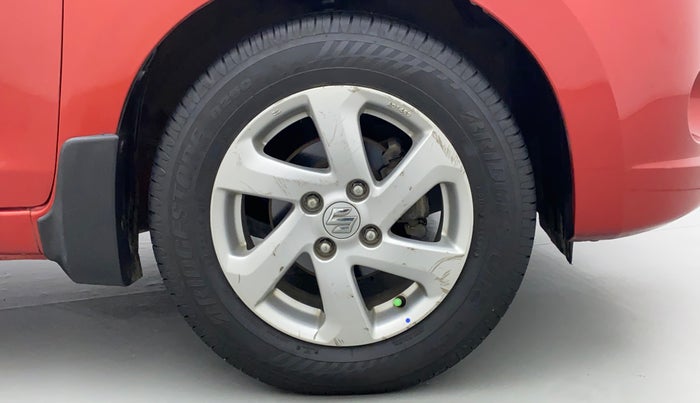 2016 Maruti Celerio ZXI (O), Petrol, Manual, 1,08,582 km, Right Front Wheel