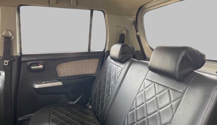 2016 Maruti Wagon R 1.0 VXI, Petrol, Manual, 41,116 km, Right Side Rear Door Cabin