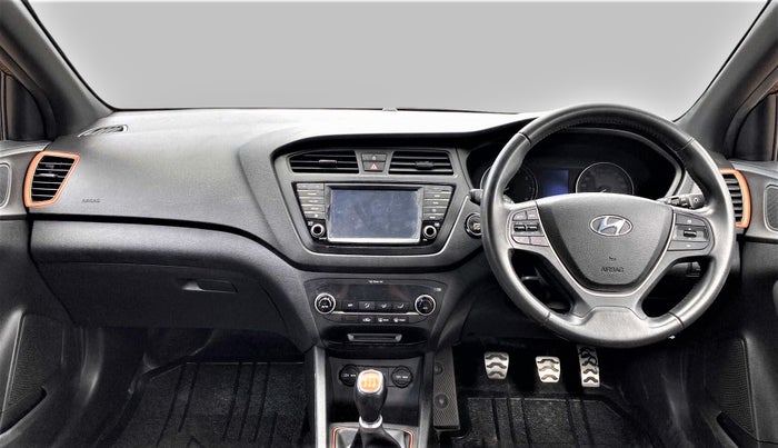 2016 Hyundai i20 Active 1.2 SX, Petrol, Manual, 23,534 km, Dashboard
