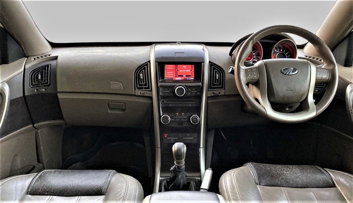 2014 Mahindra XUV500 W8, Diesel, Manual, 91,753 km, Dashboard
