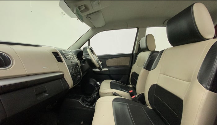 2015 Maruti Wagon R 1.0 VXI, Petrol, Manual, 73,805 km, Right Side Front Door Cabin