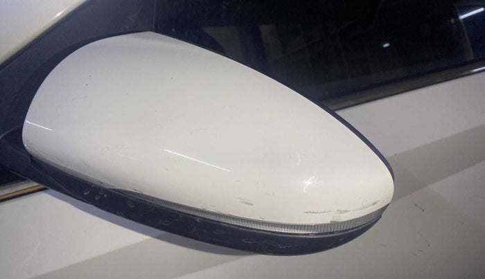2021 Hyundai NEW I20 ASTA (O) 1.2 MT, Petrol, Manual, 16,455 km, Left rear-view mirror - Minor scratches