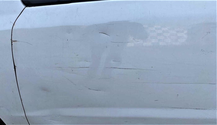 2012 Maruti Alto K10 LXI, Petrol, Manual, 96,133 km, Front passenger door - Minor scratches