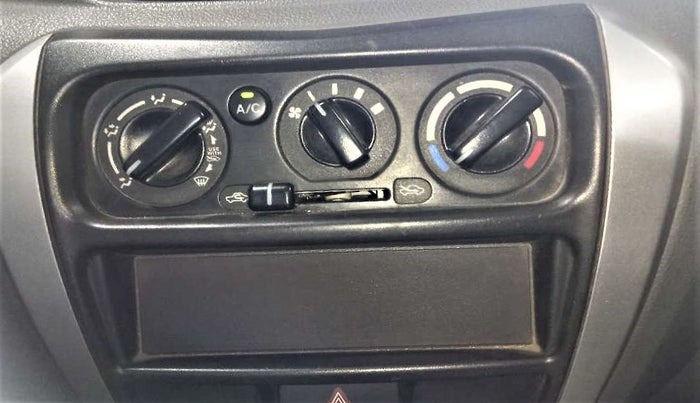 2015 Maruti Alto 800 LXI, Petrol, Manual, 32,914 km, AC Unit - Car heater not working
