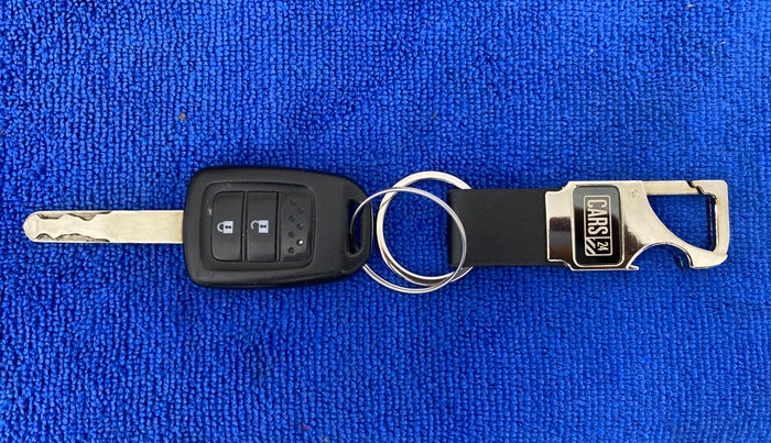 2015 Honda Jazz 1.2 SV PETROL, Petrol, Manual, 48,291 km, Key Close-up