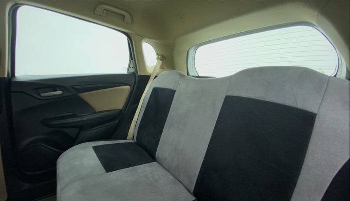 2015 Honda Jazz 1.2 SV PETROL, Petrol, Manual, 48,291 km, Right Side Door Cabin View