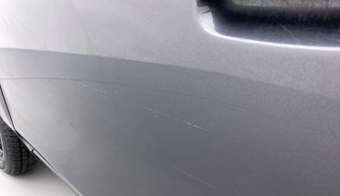 2019 Maruti Alto LXI, Petrol, Manual, 60,299 km, Front passenger door - Minor scratches