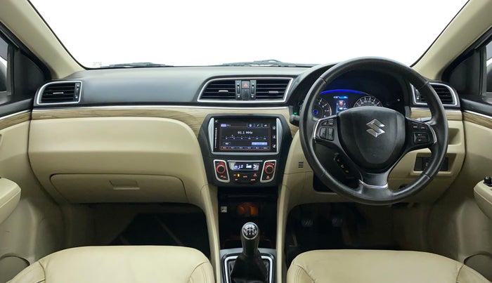 2019 Maruti Ciaz ALPHA 1.5 SHVS PETROL, Petrol, Manual, 49,126 km, Dashboard