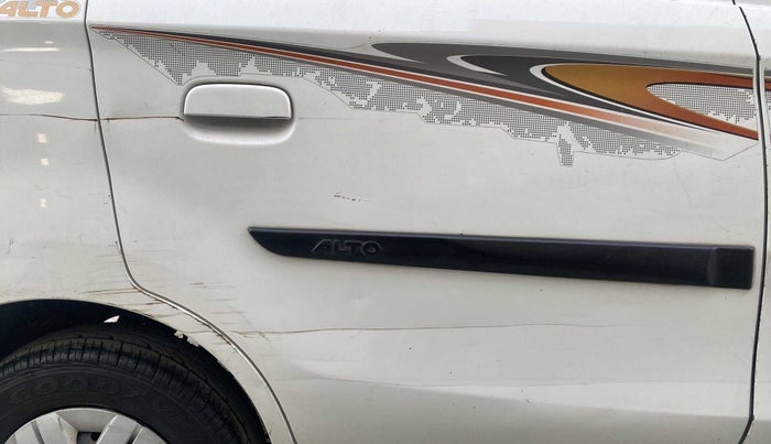 2016 Maruti Alto 800 VXI, Petrol, Manual, 65,374 km, Right rear door - Minor scratches