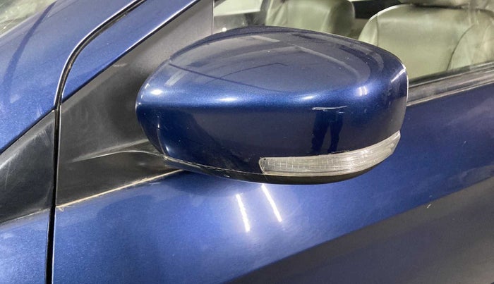 2018 Maruti Ciaz ALPHA  AT 1.4  PETROL, Petrol, Automatic, 87,544 km, Left rear-view mirror - Minor folding noise