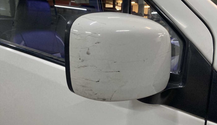 2014 Maruti Wagon R 1.0 VXI, Petrol, Manual, 82,015 km, Right rear-view mirror - Minor scratches
