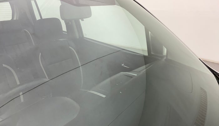 2013 Maruti Wagon R Stingray VXI, Petrol, Manual, 52,607 km, Front windshield - Minor spot on windshield