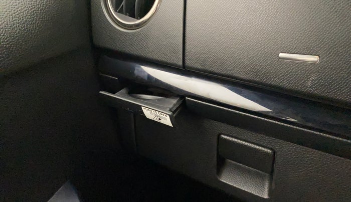 2013 Maruti Wagon R Stingray VXI, Petrol, Manual, 52,607 km, Dashboard - Cup holder not working