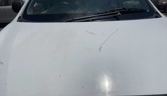 2016 Datsun Go Plus T, Petrol, Manual, 68,277 km, Bonnet (hood) - Minor scratches