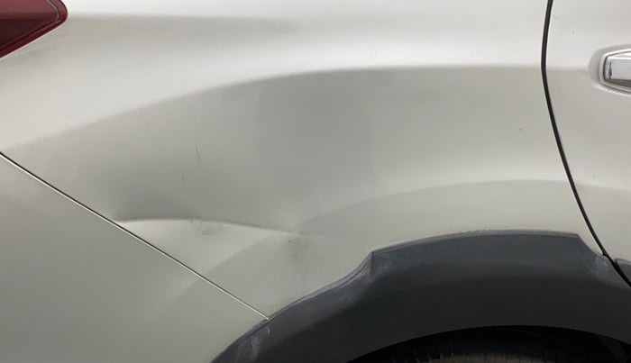 2016 Honda BR-V 1.5 i-VTEC VX, Petrol, Manual, 54,252 km, Right quarter panel - Slightly dented