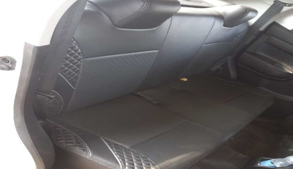 2021 Maruti S PRESSO VXI (O), Petrol, Manual, 42,954 km, Second-row right seat - Cover slightly stained