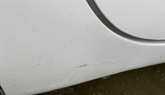 2021 Maruti New Wagon-R LXI CNG (O) 1.0, CNG, Manual, 44,859 km, Right running board - Paint has minor damage