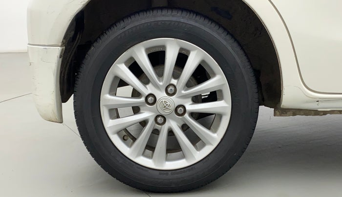 2012 Toyota Etios Liva VX, Petrol, Manual, 65,684 km, Right Rear Wheel