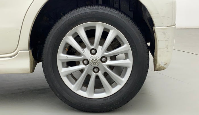 2012 Toyota Etios Liva VX, Petrol, Manual, 65,684 km, Left Rear Wheel
