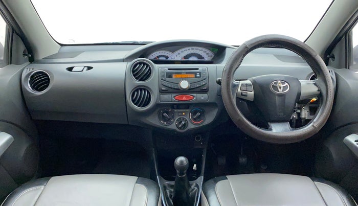 2012 Toyota Etios Liva VX, Petrol, Manual, 65,684 km, Dashboard