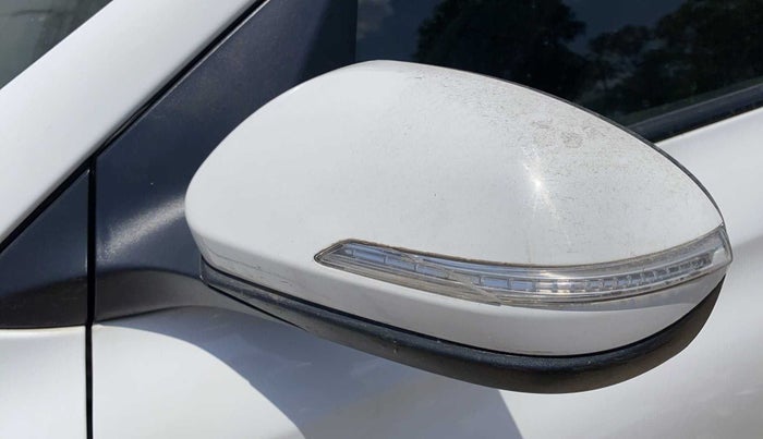 2017 Hyundai i20 Active 1.2 SX, Petrol, Manual, 17,924 km, Left rear-view mirror - Indicator light has minor damage