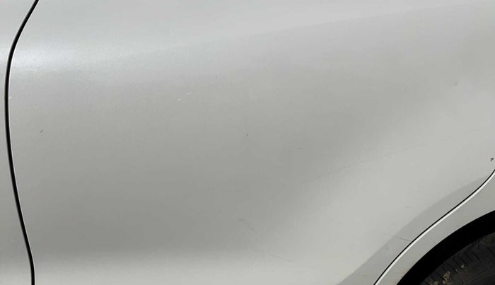 2019 Maruti Swift VXI, Petrol, Manual, 50,551 km, Rear left door - Minor scratches
