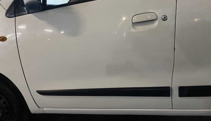 2014 Maruti Wagon R 1.0 VXI, Petrol, Manual, 49,093 km, Front passenger door - Paint has faded