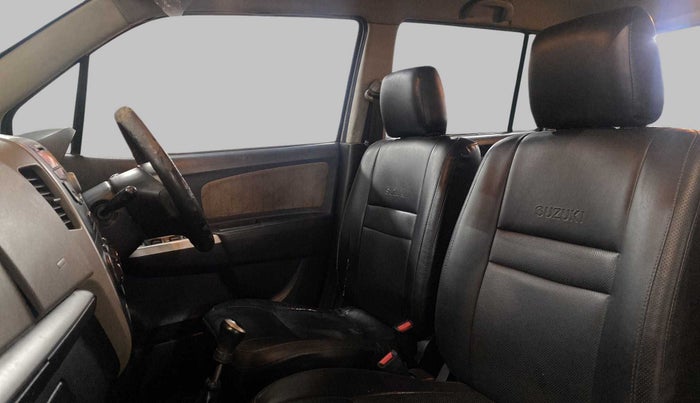2014 Maruti Wagon R 1.0 VXI, Petrol, Manual, 49,093 km, Right Side Front Door Cabin